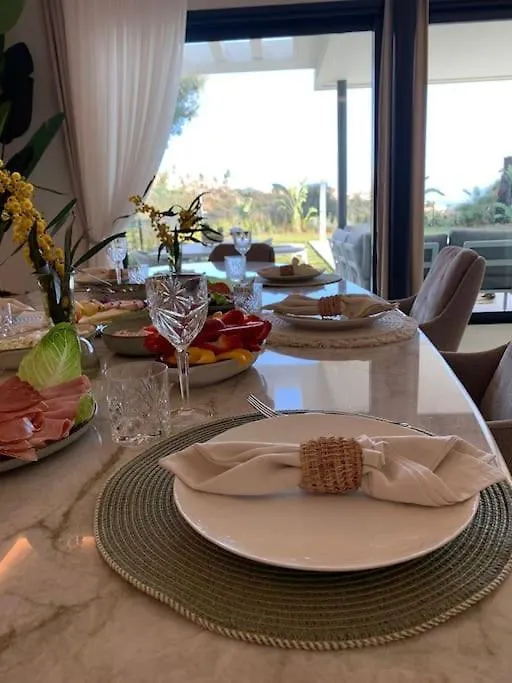 Villa In Marbella Next To Golf And Beach Santa Clara
