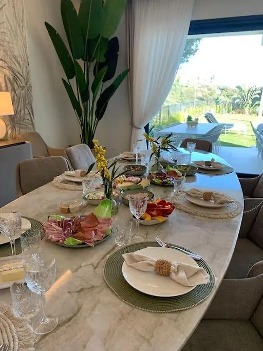 Villa In Marbella Next To Golf And Beach Santa Clara 0*,